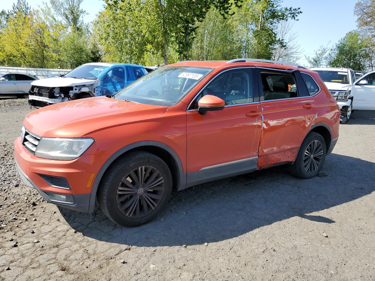 2018 Volkswagen Tiguan Se for Sale in Portland, OR - Side