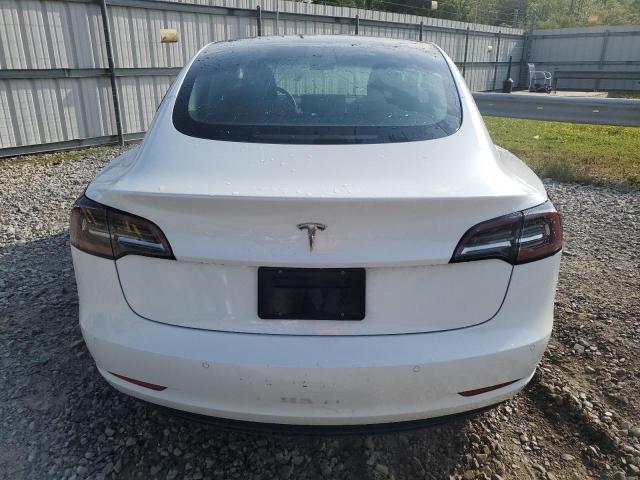 TESLA MODEL 3 2022 Biały