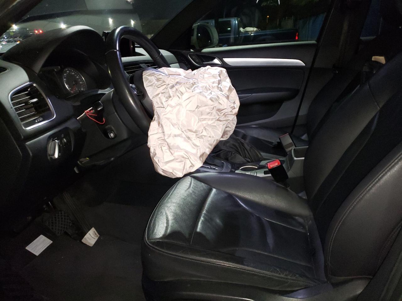 2015 Audi Q3 Premium VIN: 013081 Lot: 54979795