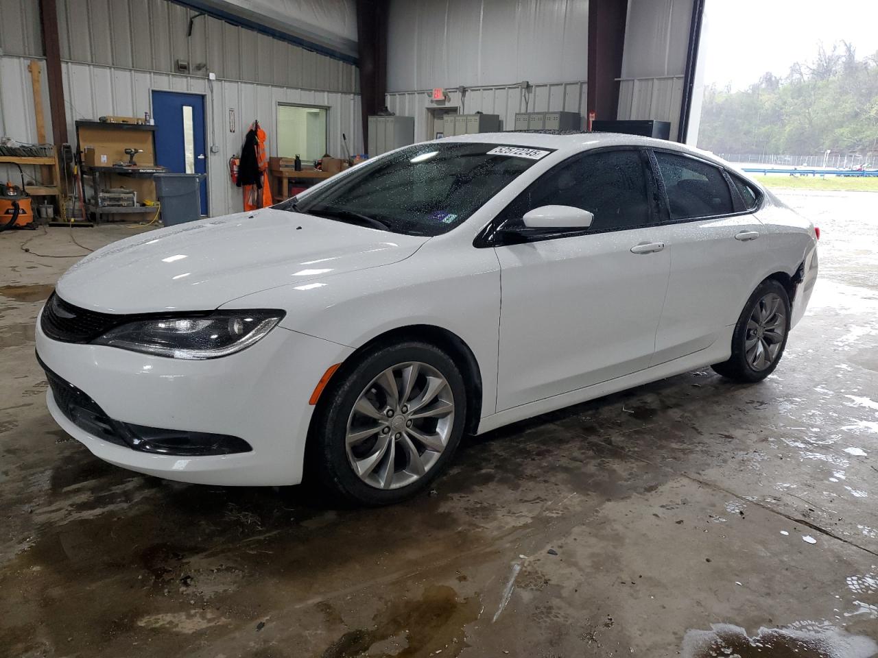2015 Chrysler 200 S for Sale in West Mifflin, PA - Rear End