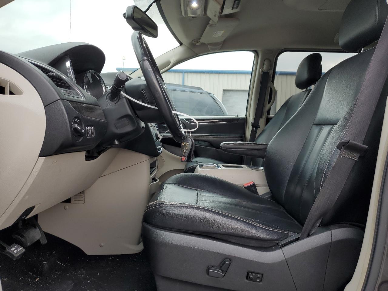 2016 Chrysler Town & Country Touring VIN: 2C4RC1BG6GR197996 Lot: 51341485