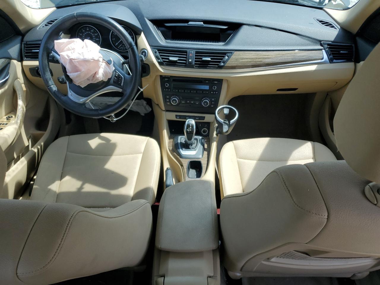 2015 BMW X1 Sdrive28I VIN: WBAVM1C52FVZ94506 Lot: 54533295