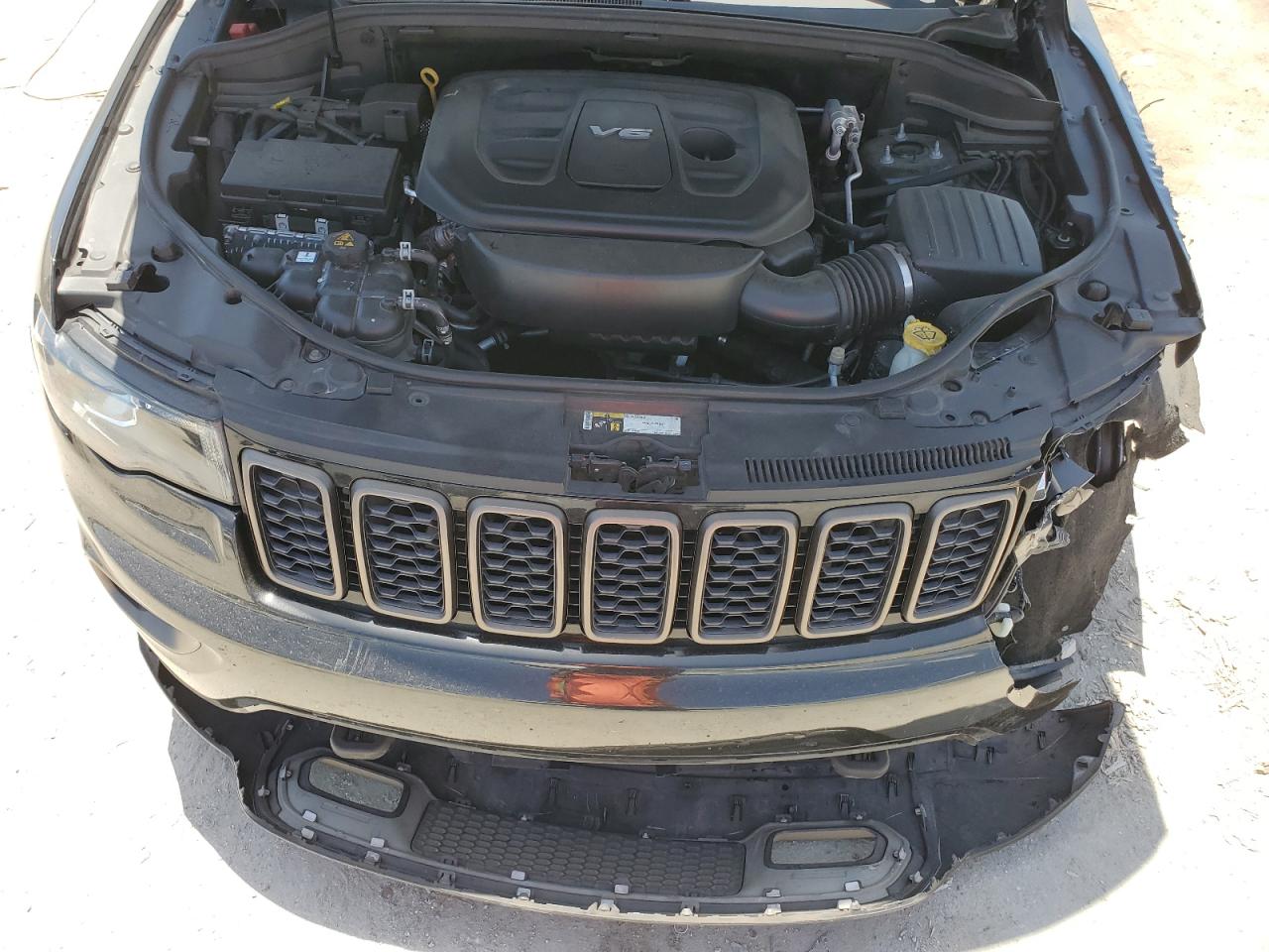 2016 Jeep Grand Cherokee Limited VIN: 1C4RJEBG7GC505439 Lot: 54702445