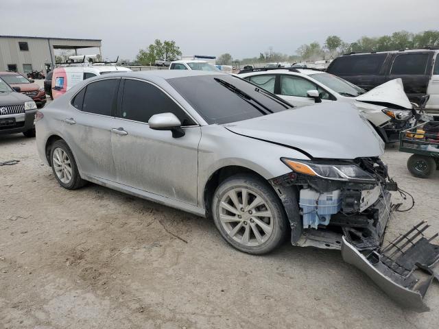  TOYOTA CAMRY 2021 Серебристый