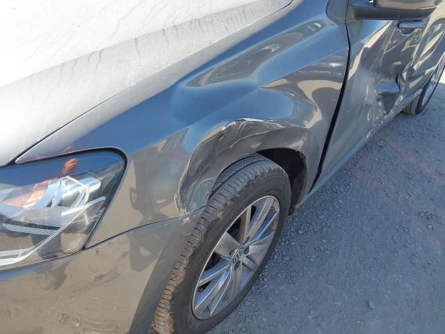 2014 VOLKSWAGEN POLO SE TD