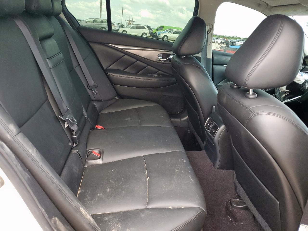 2017 Infiniti Q50 Premium VIN: JN1EV7AP9HM733490 Lot: 54311785