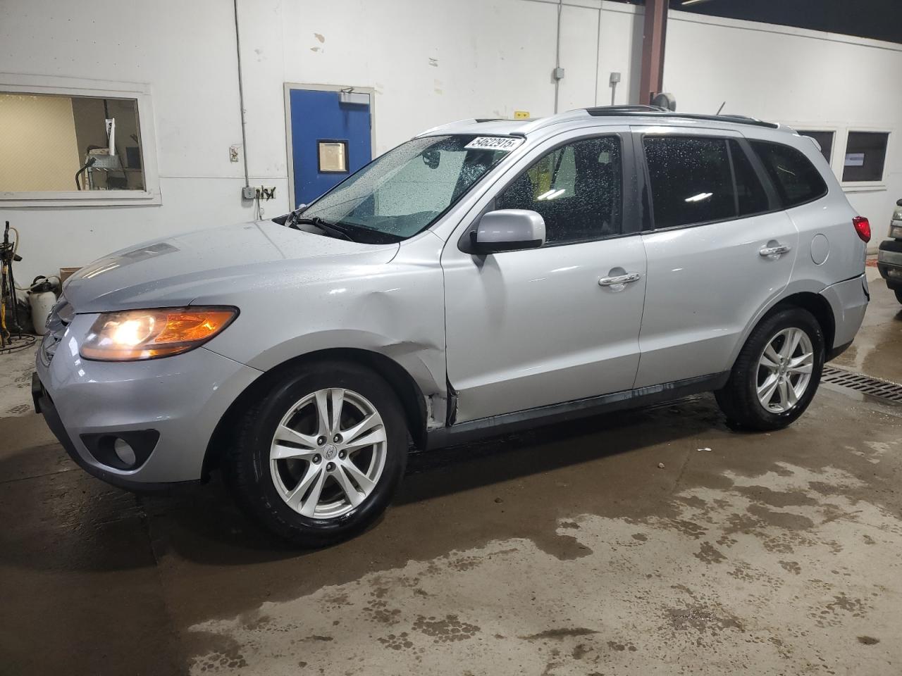 2010 Hyundai Santa Fe Limited for Sale in Blaine, MN - Undercarriage
