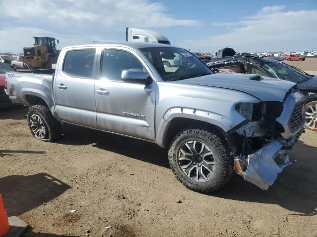  TOYOTA TACOMA 2021 Srebrny