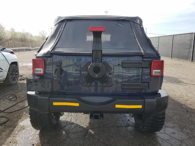 Parquets JEEP WRANGLER 2013 Granatowy