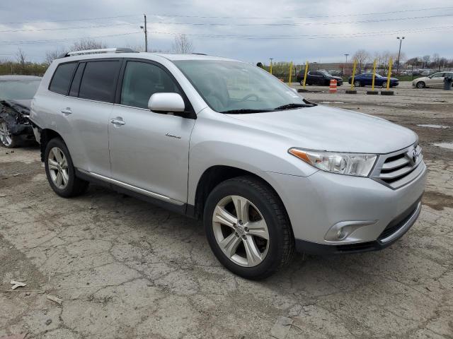  TOYOTA HIGHLANDER 2012 Серебристый