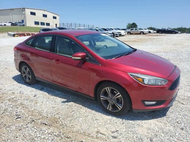  FORD FOCUS 2017 Red