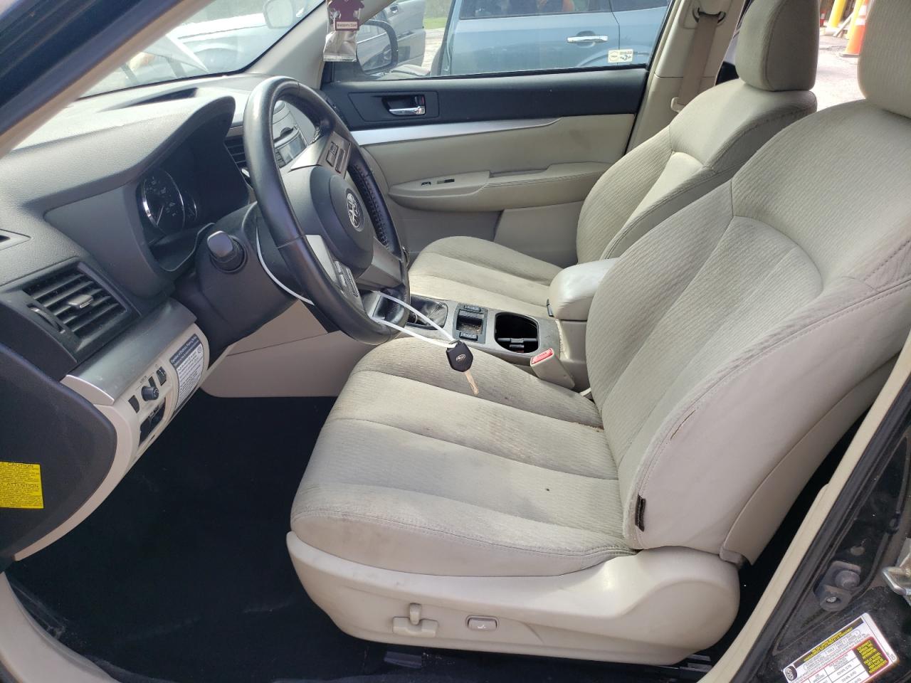 2011 Subaru Outback 2.5I Premium VIN: 4S4BRBCC4B1323279 Lot: 54798425