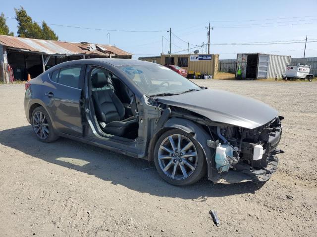 MAZDA 3 2018 Угольный
