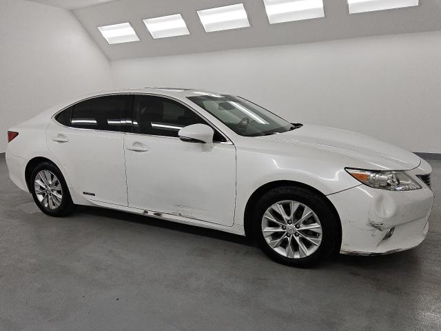 2015 LEXUS ES 300H