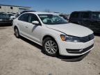 2015 Volkswagen Passat S продається в Kansas City, KS - Front End