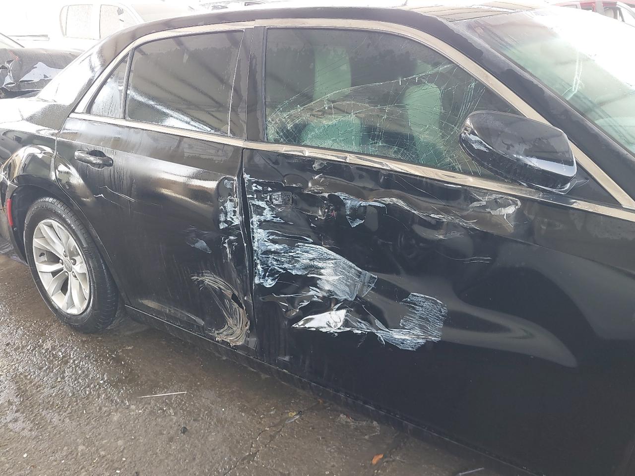 2C3CCAAG0FH864531 - 2015 Chrysler 300 - #53762565