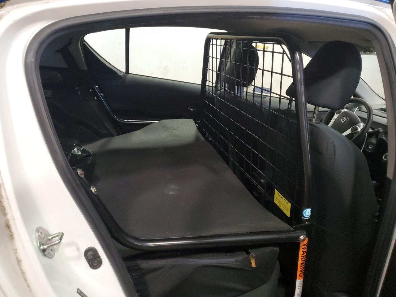 2016 Toyota Prius C VIN: JTDKDTB33G1122457 Lot: 53325405