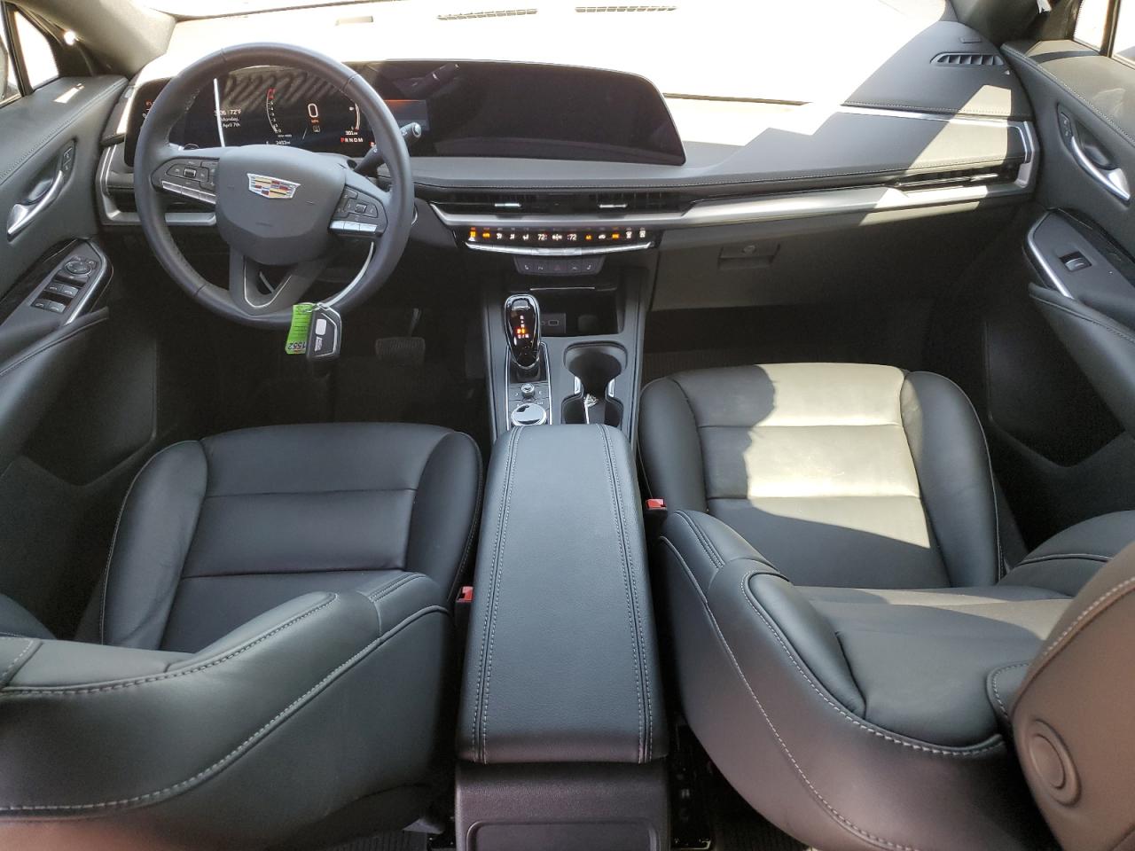 2024 Cadillac Xt4 Luxury VIN: 1GYAZAR49RF206895 Lot: 52154895