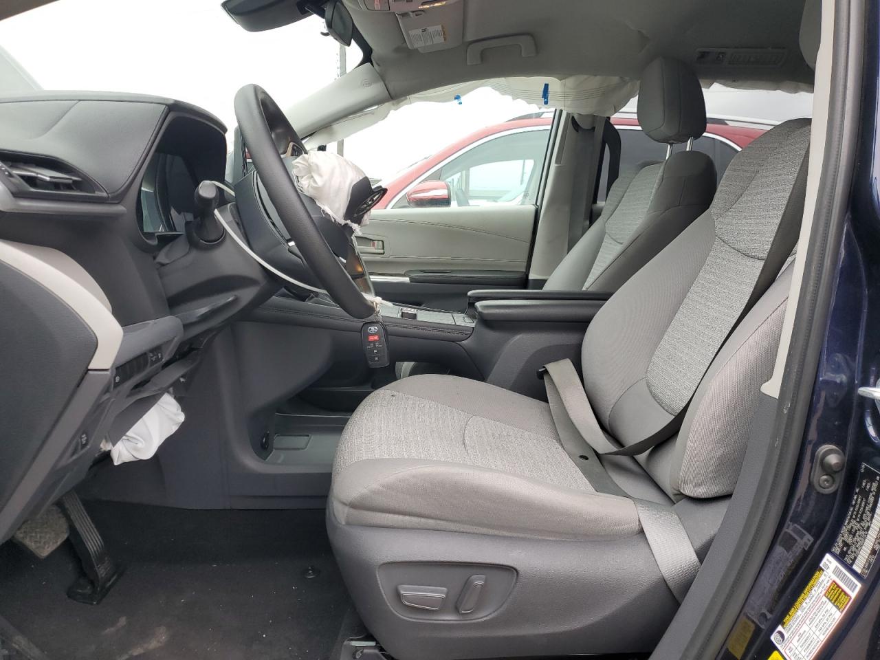 2021 Toyota Sienna Le VIN: 5TDKRKEC6MS013416 Lot: 53908805