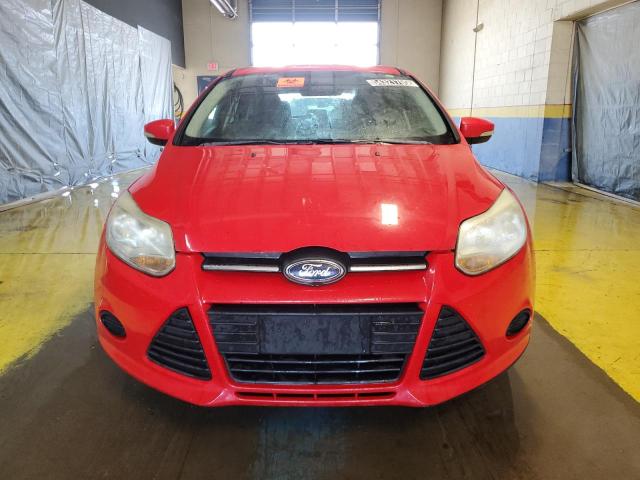  FORD FOCUS 2013 Czerwony