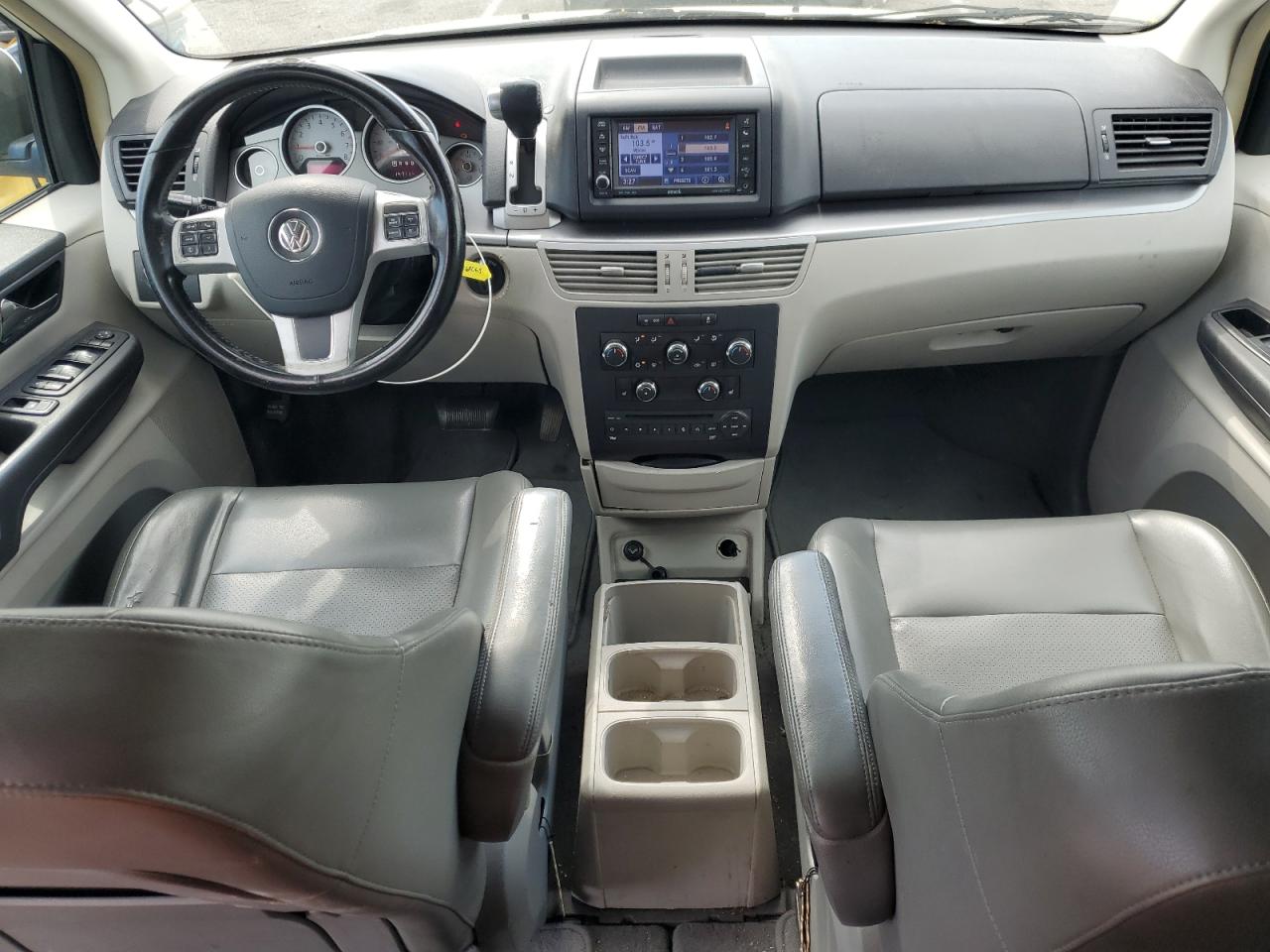 2012 Volkswagen Routan Se VIN: 2C4RVABGXCR321563 Lot: 52969065