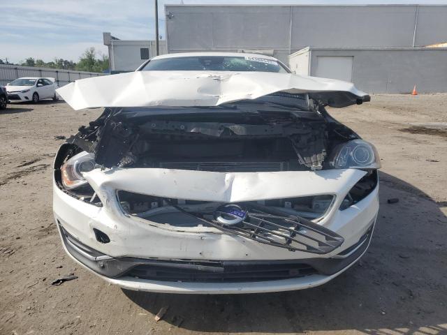  VOLVO S60 2017 White