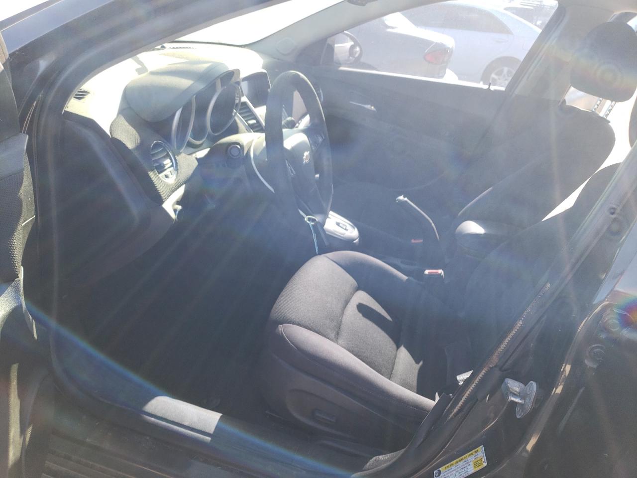 1g1pc5sb6f7166338 1G1PC5SB6F7166338 2015 Chevrolet Cruze Lt