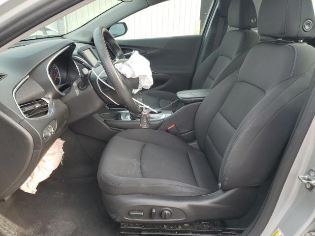 Седани CHEVROLET MALIBU 2016 Сріблястий