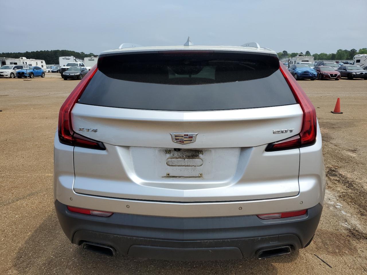 2019 Cadillac Xt4 Luxury VIN: 1GYAZAR48KF204979 Lot: 51353055