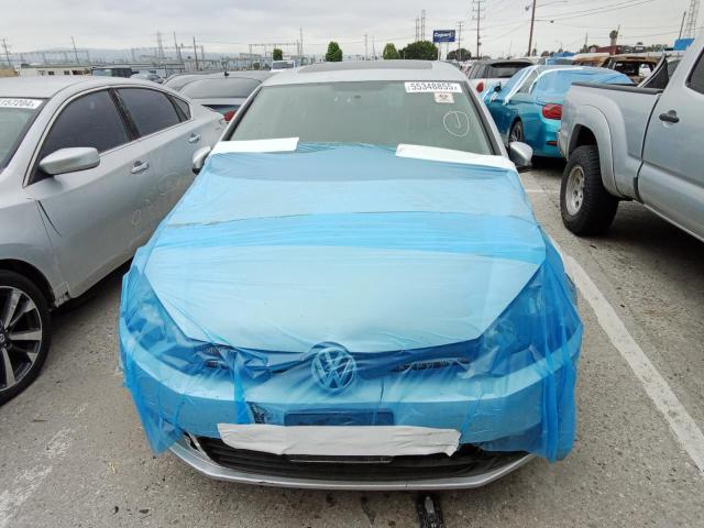  VOLKSWAGEN GOLF 2013 Серебристый