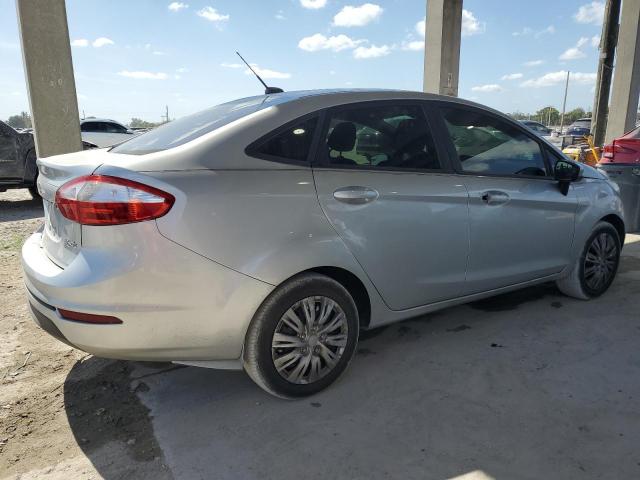  FORD FIESTA 2019 Silver