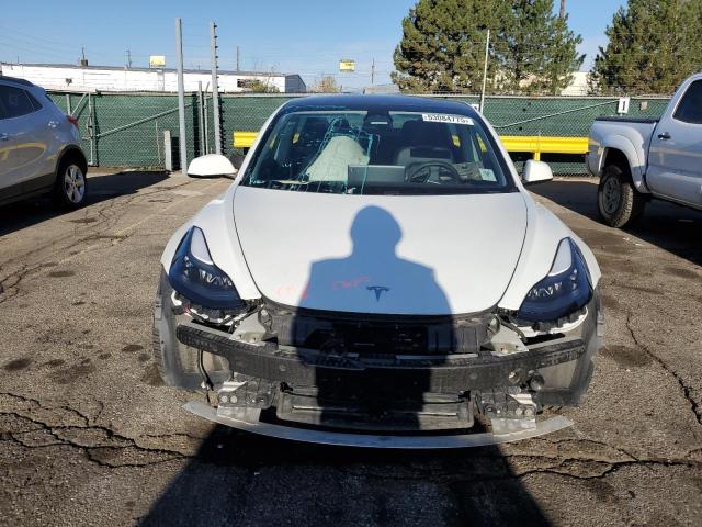  TESLA MODEL 3 2021 Biały