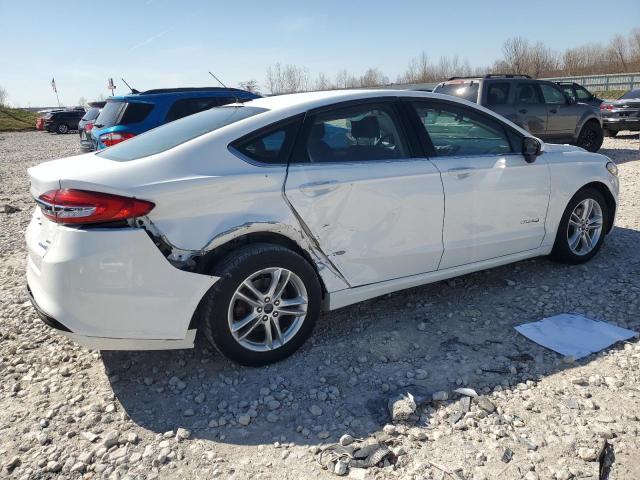  FORD FUSION 2018 Biały