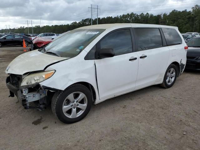 2013 Toyota Sienna 