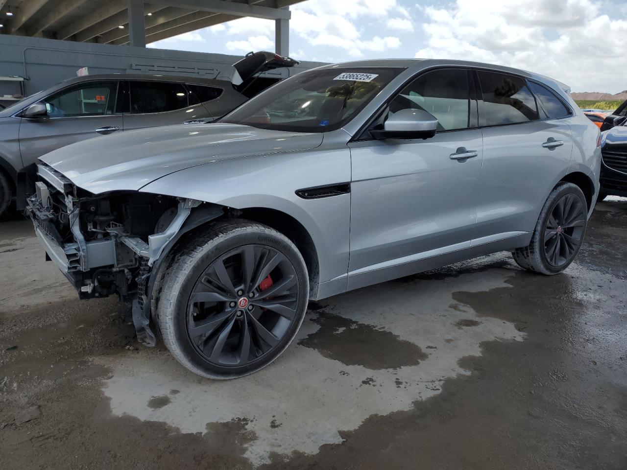 2017 Jaguar F-Pace First Edition продається в West Palm Beach, FL - Front End