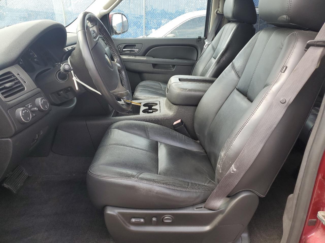 2010 Chevrolet Tahoe K1500 Lt VIN: 1GNUKBE08AR158008 Lot: 54321735