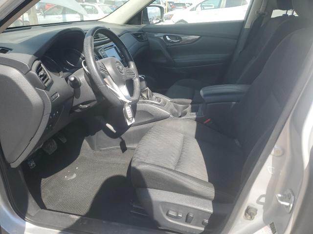  NISSAN ROGUE 2019 Srebrny