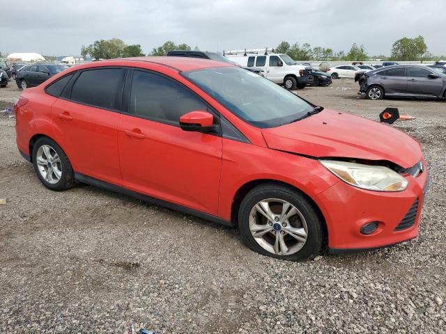  FORD FOCUS 2014 Красный