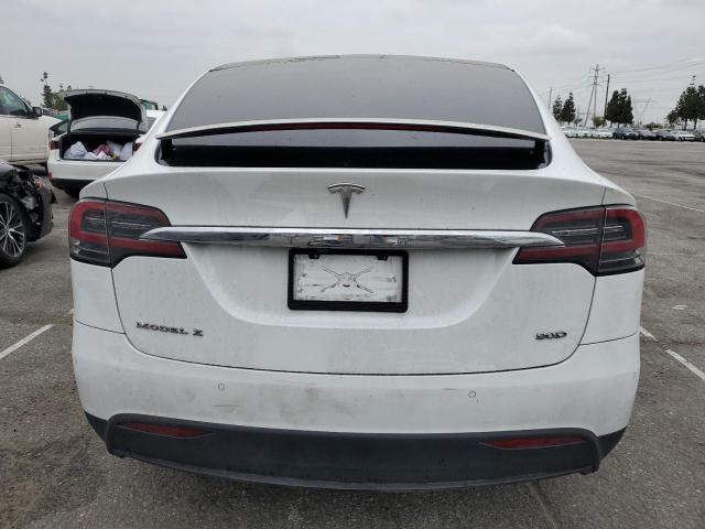 Паркетники TESLA MODEL X 2016 Белы