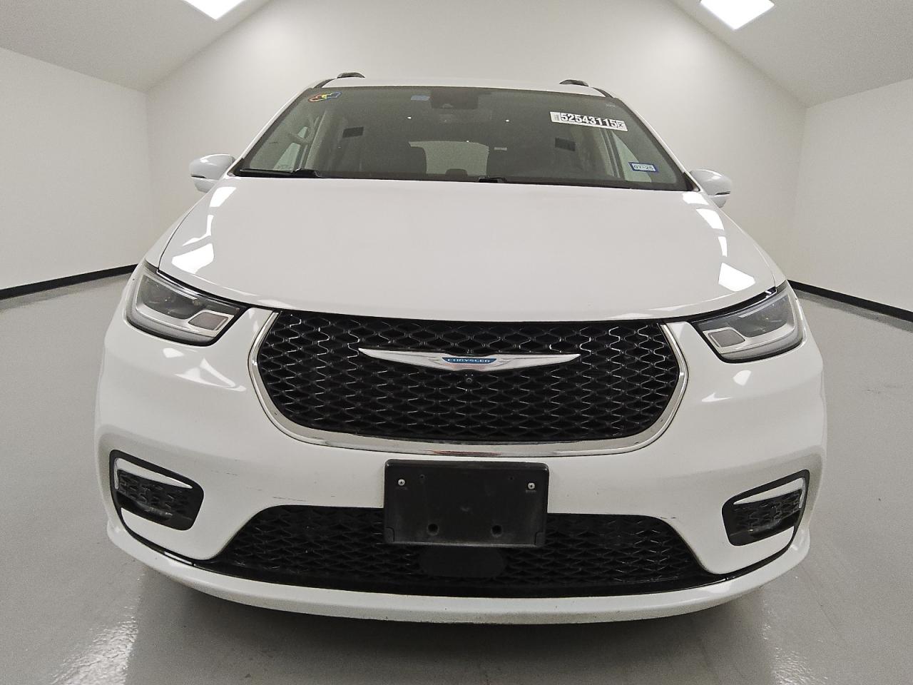 Houston, TX에서 판매 중인 2021 Chrysler Pacifica Hybrid Touring L - Normal Wear