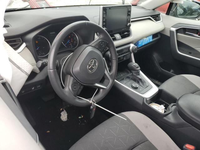  TOYOTA RAV4 2022 Серебристый