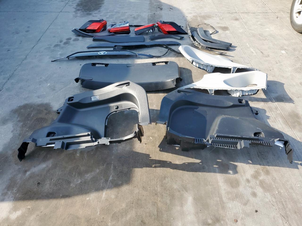 2021 Toyota Rav4 Xle VIN: 4T3RWRFV0MU020683 Lot: 53567475