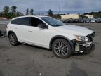 2016 Volvo V60 Cross Country Premier na sprzedaż w Exeter, RI - Front End