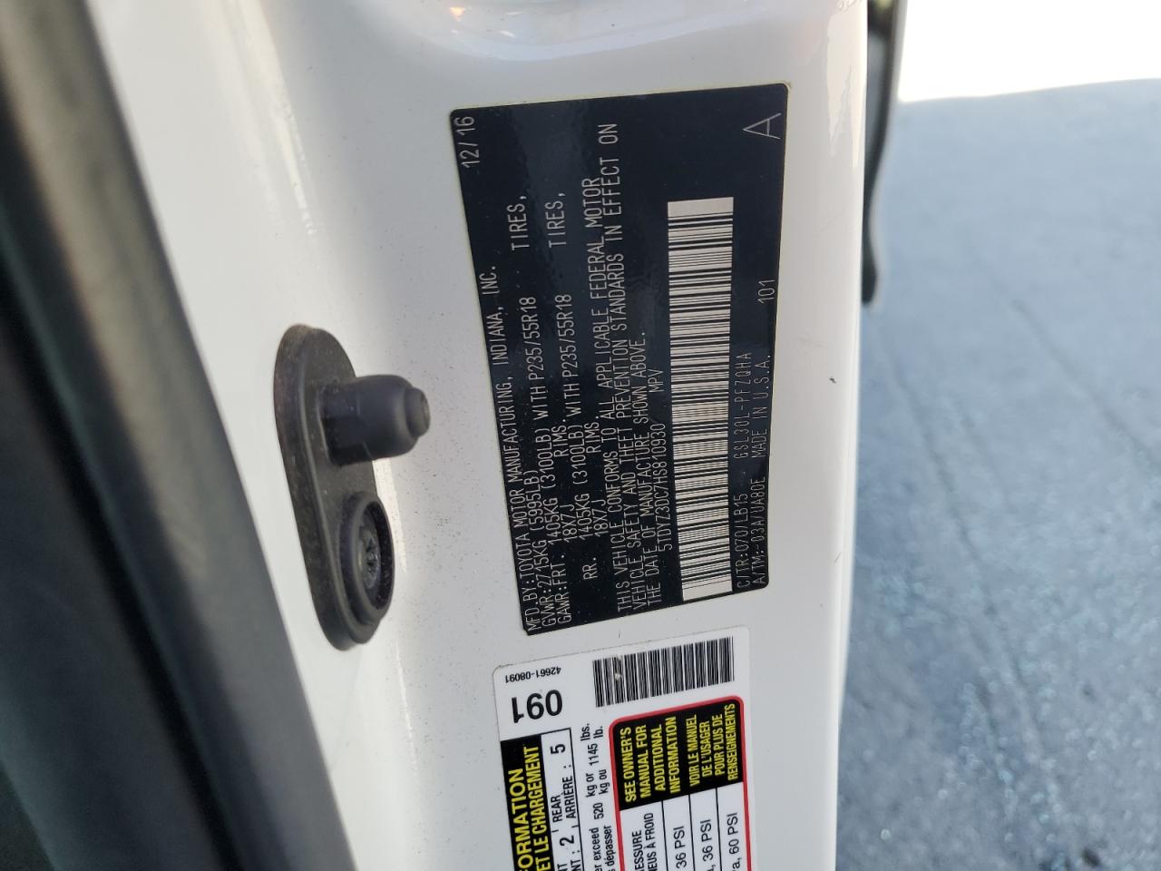 2017 Toyota Sienna Xle VIN: 5TDYZ3DC7HS810930 Lot: 51924515