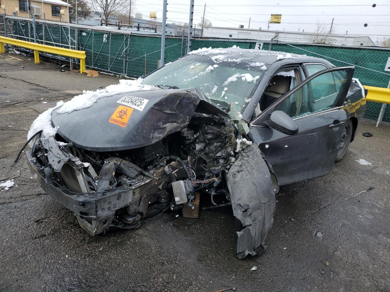 2012 Toyota Camry Base zu verkaufen in Denver, CO - All Over