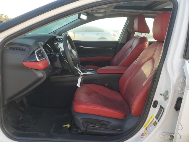  TOYOTA CAMRY 2018 White