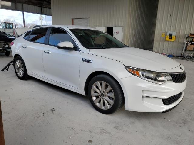 Sedans KIA OPTIMA 2016 Biały