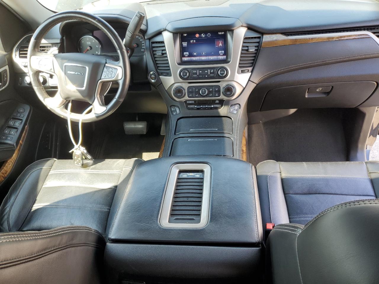 2015 GMC Yukon Denali VIN: 1GKS2CKJ6FR685561 Lot: 53741715