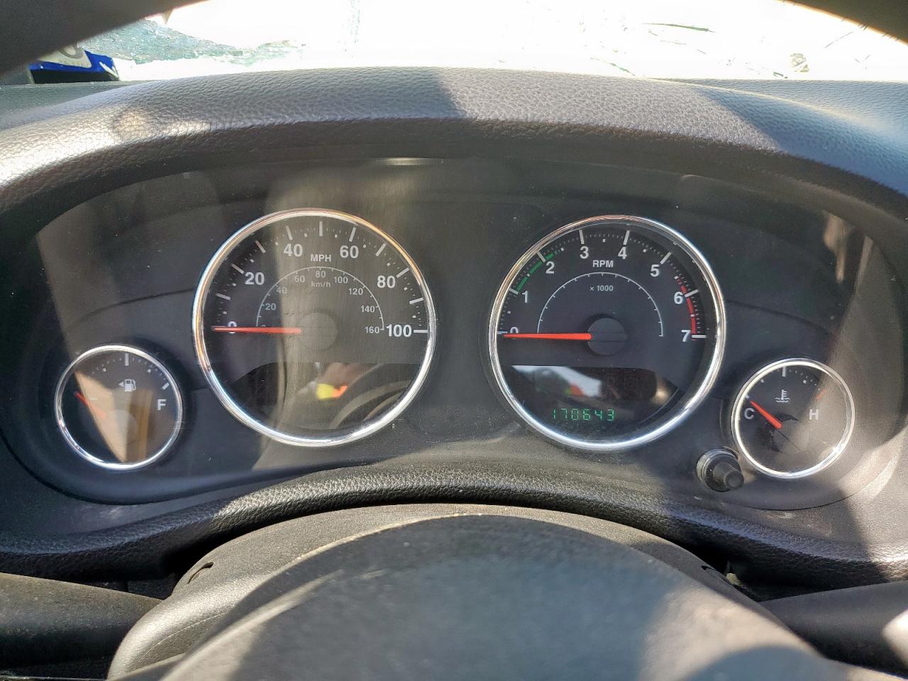 2011 Jeep Wrangler Sport VIN: 1J4AA2D17BL525827 Lot: 52792355