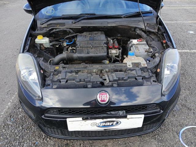 2013 FIAT PUNTO 1.4 EASY 5DR